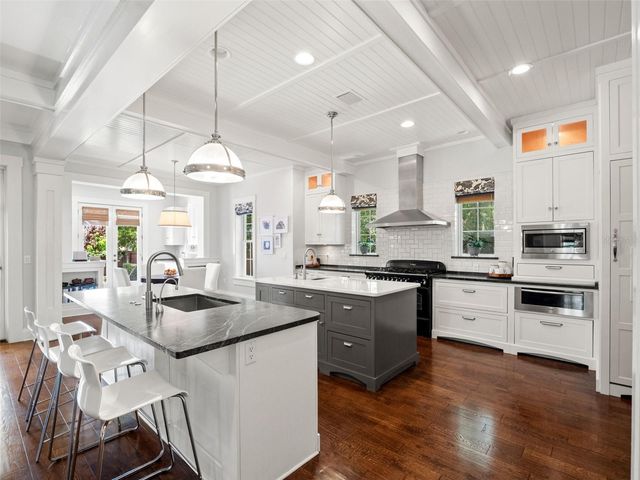 835 KENILWORTH TERRACE, Orlando, FL 32803