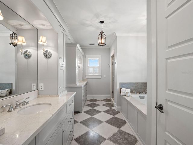 835 KENILWORTH TERRACE, Orlando, FL 32803