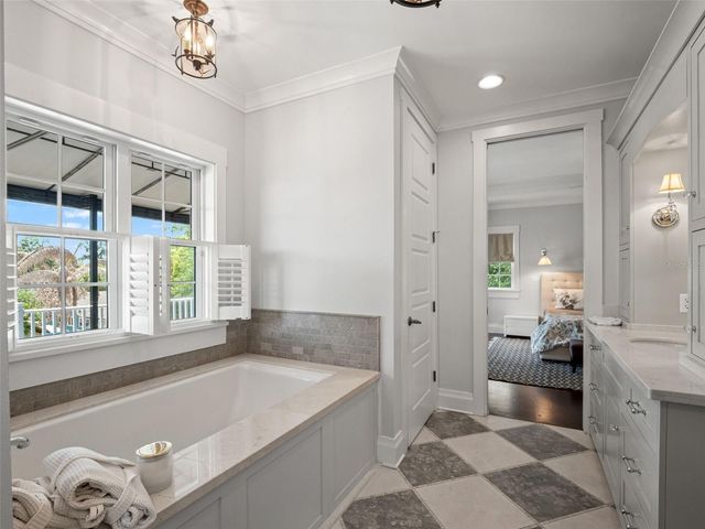 835 KENILWORTH TERRACE, Orlando, FL 32803
