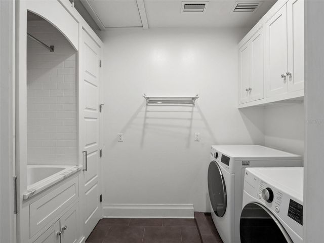 835 KENILWORTH TERRACE, Orlando, FL 32803