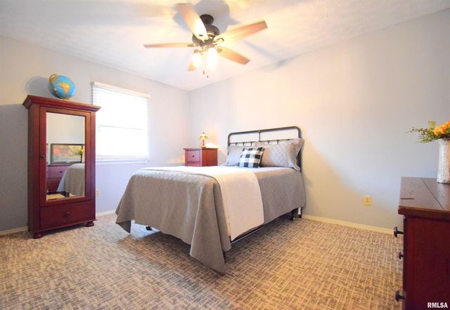 417 JAY Drive, Mt Vernon, IL 62864