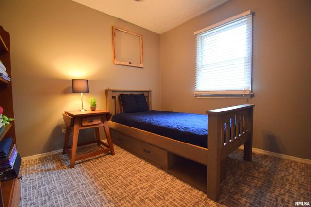 417 JAY Drive, Mt Vernon, IL 62864