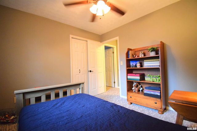 417 JAY Drive, Mt Vernon, IL 62864