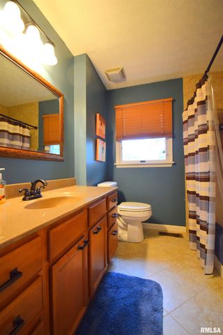 417 JAY Drive, Mt Vernon, IL 62864