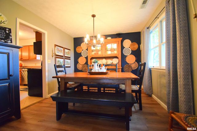 417 JAY Drive, Mt Vernon, IL 62864