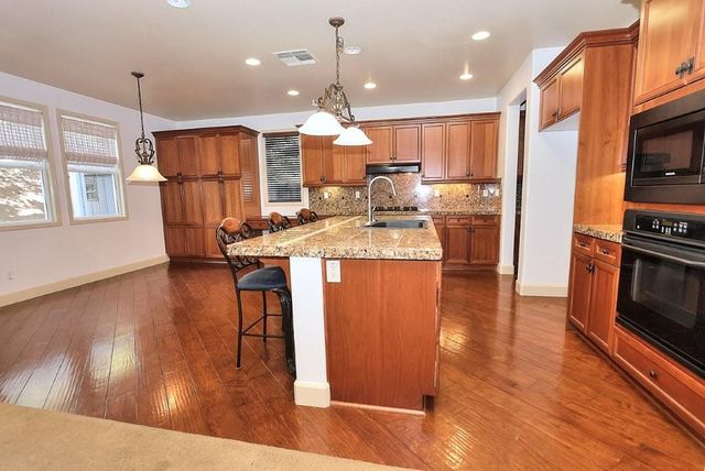 1739 Wortell Dr, Lincoln, CA 95648