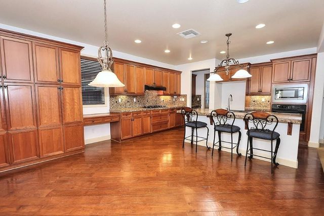 1739 Wortell Dr, Lincoln, CA 95648