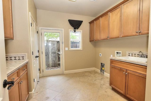 1739 Wortell Dr, Lincoln, CA 95648