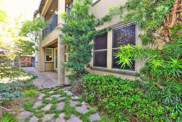1739 Wortell Dr, Lincoln, CA 95648