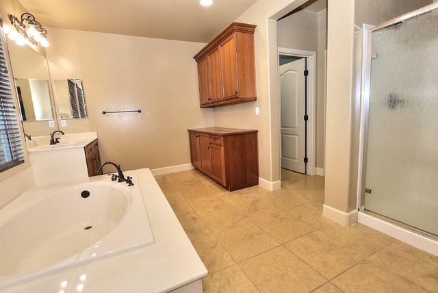 1739 Wortell Dr, Lincoln, CA 95648