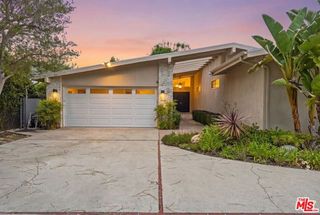 13019 Addison Street, Sherman Oaks, CA 91423
