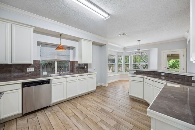4512 Stone Mountain Drive, Fort Worth, TX 76123