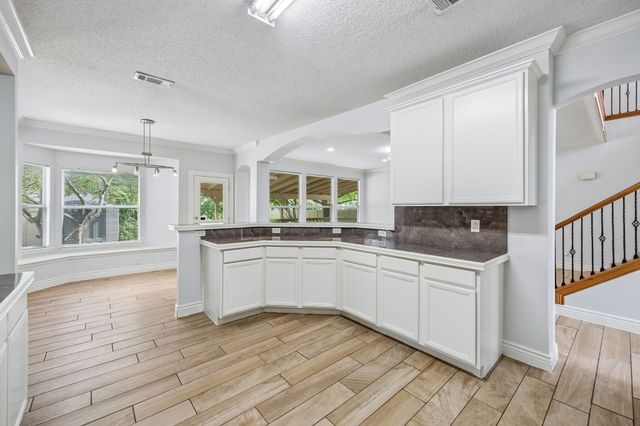 4512 Stone Mountain Drive, Fort Worth, TX 76123
