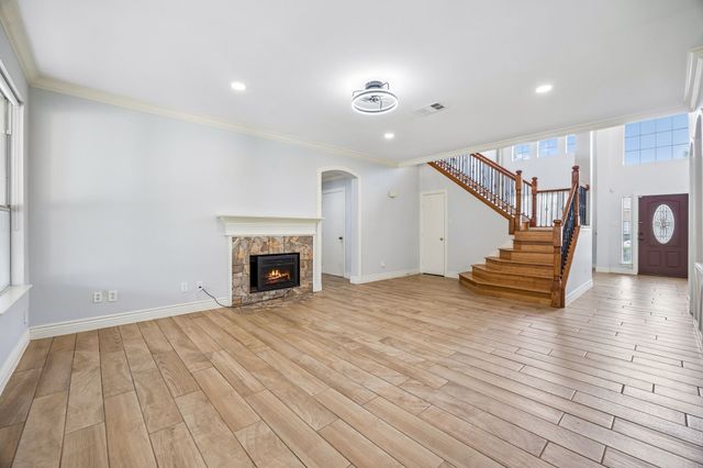 4512 Stone Mountain Drive, Fort Worth, TX 76123