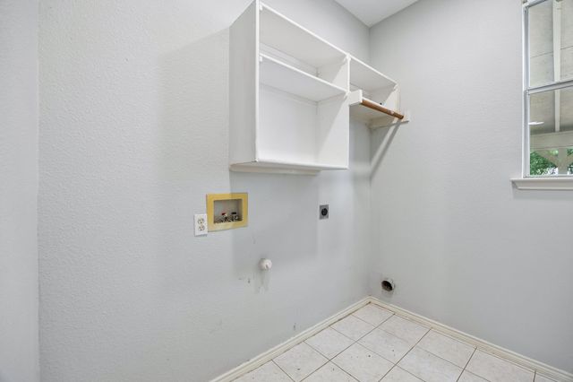 4512 Stone Mountain Drive, Fort Worth, TX 76123