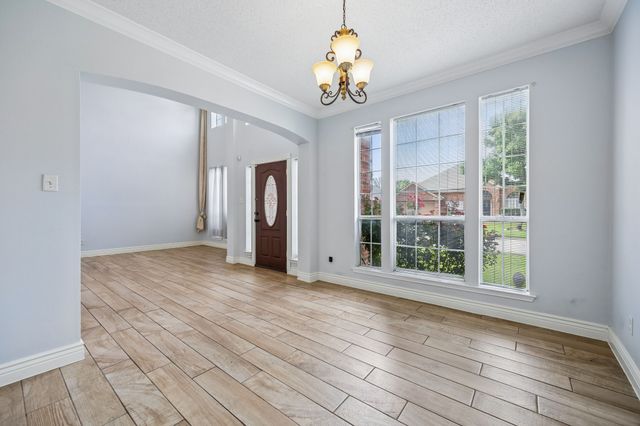 4512 Stone Mountain Drive, Fort Worth, TX 76123
