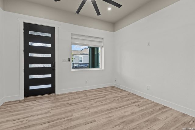 1227 BURNET ST, San Antonio, TX 78202