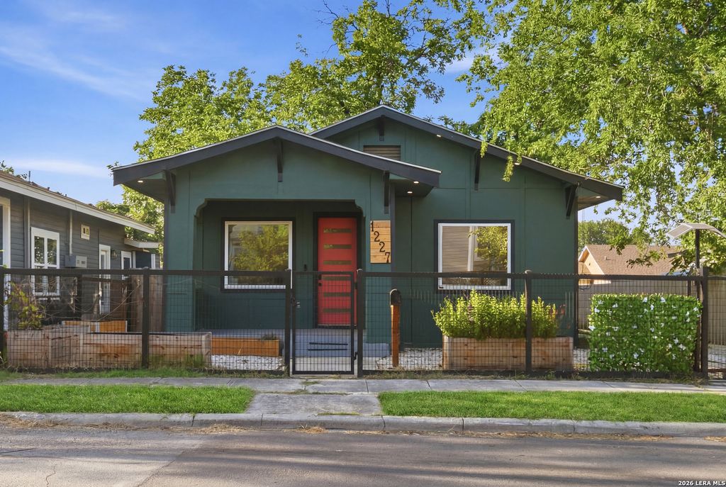 1227 BURNET ST, San Antonio, TX 78202