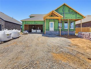 6805 Basswood Avenue, Bentonville, AR 72713