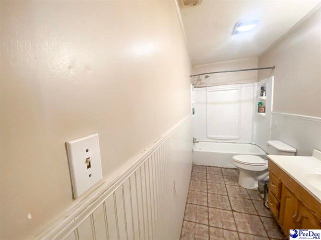 222 Hicks Rd, Coward, SC 29530