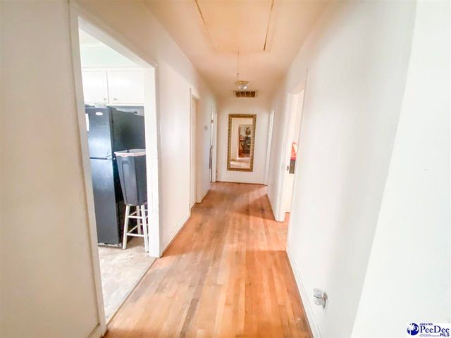 222 Hicks Rd, Coward, SC 29530