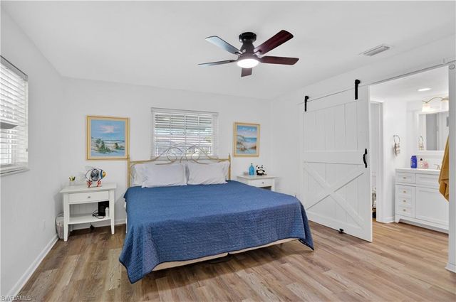 1305 SE 29th TER, Cape Coral, FL 33904