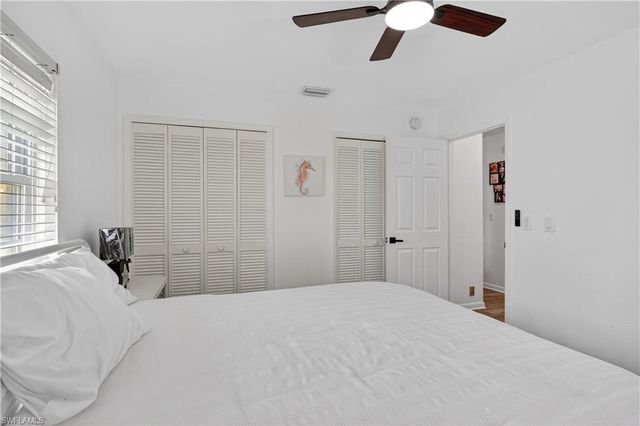 1305 SE 29th TER, Cape Coral, FL 33904