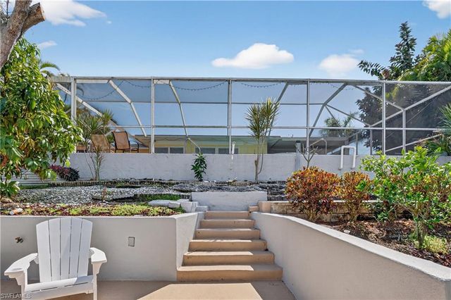 1305 SE 29th TER, Cape Coral, FL 33904