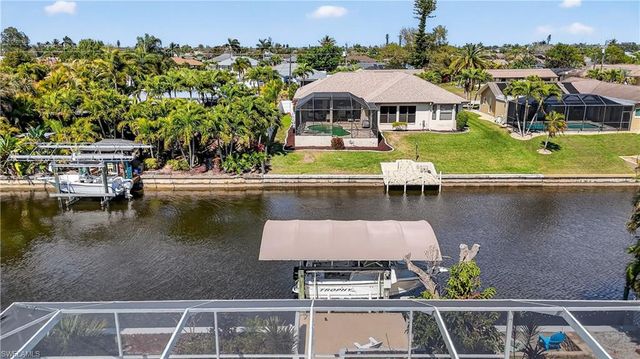 1305 SE 29th TER, Cape Coral, FL 33904