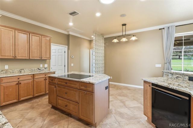 2885 N Brentwood Circle, Lecanto, FL 34461