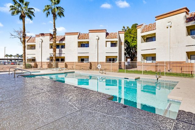 12123 W BELL Road 211, Surprise, AZ 85378