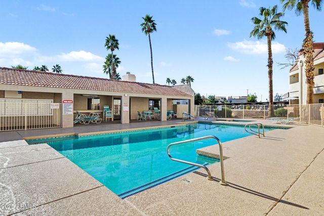 12123 W BELL Road 211, Surprise, AZ 85378