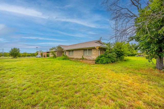 4525 White Settlement Road, Weatherford, TX 76087