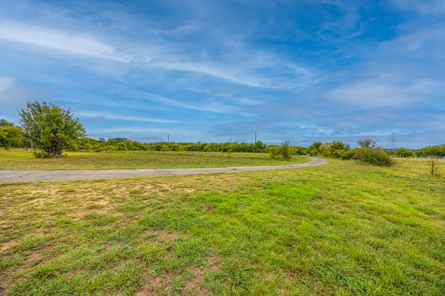 4525 White Settlement Road, Weatherford, TX 76087