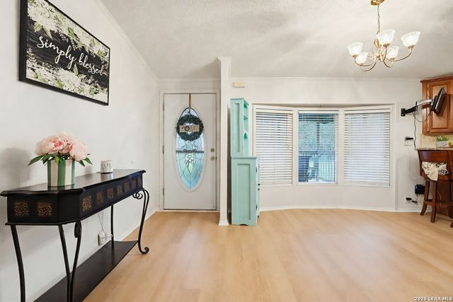 227 MISTY BND, Floresville, TX 78114