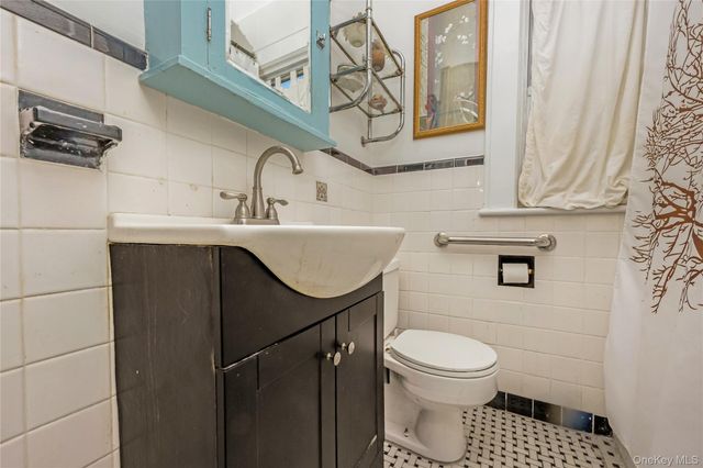 4522 Wilder Avenue, Bronx, NY 10466