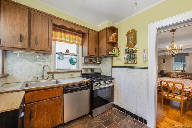 4522 Wilder Avenue, Bronx, NY 10466