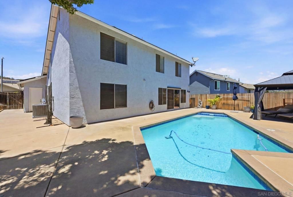 Image 25 of property listing at 12909 Margate Ave, Poway, CA 92064