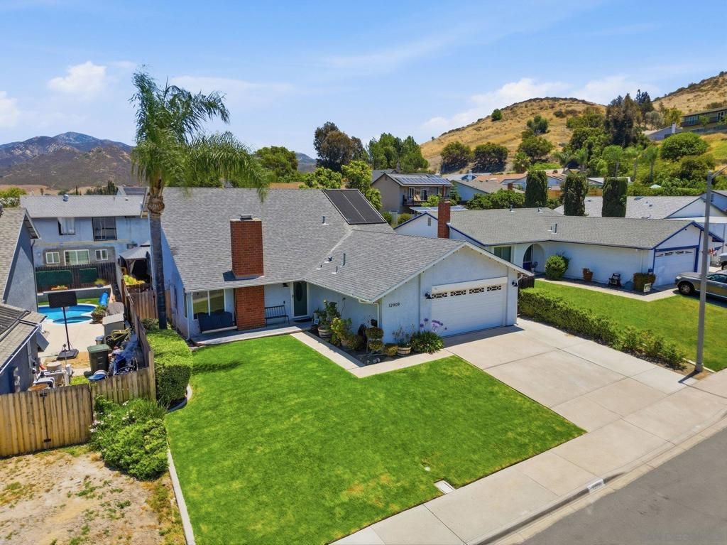 Image 28 of property listing at 12909 Margate Ave, Poway, CA 92064