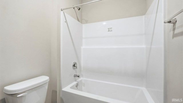 6832 Jerome Park Place, Fort Wayne, IN 46835