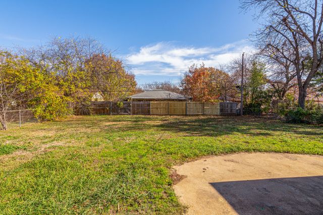 5116 Maryanna Way, North Richland Hills, TX 76180