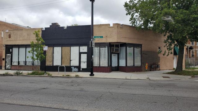 3543 S Archer Avenue, Chicago, IL 60609