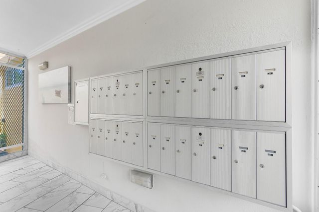 2400 NE 9th St 501, Fort Lauderdale, FL 33304