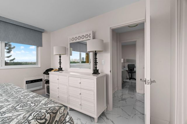 2400 NE 9th St 501, Fort Lauderdale, FL 33304