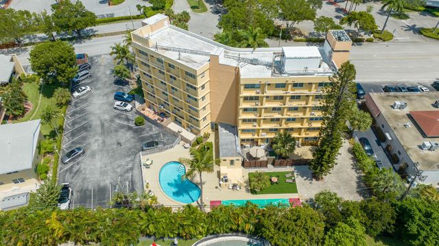 2400 NE 9th St 501, Fort Lauderdale, FL 33304