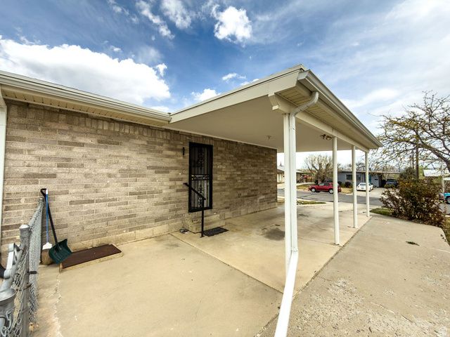 883 N 900 E, Price, UT 84501