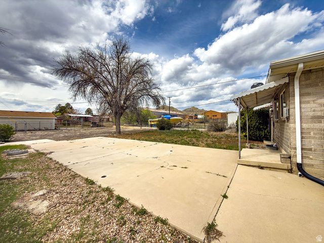 883 N 900 E, Price, UT 84501