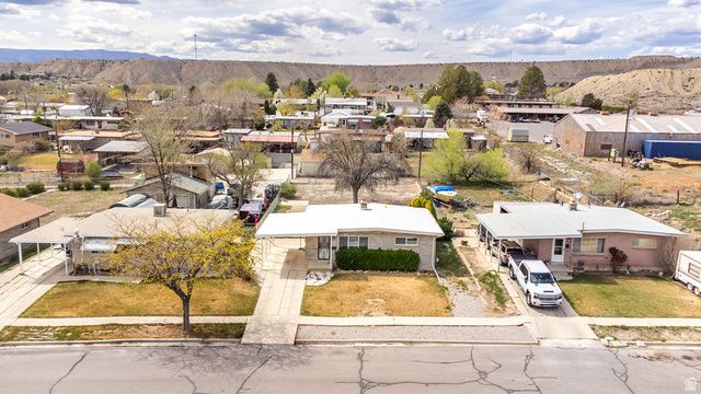 883 N 900 E, Price, UT 84501