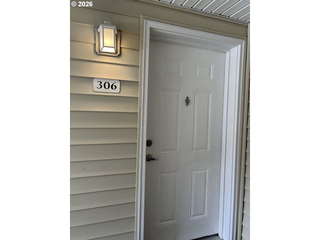 720 Nw 185TH Ave 306, Beaverton, OR 97006