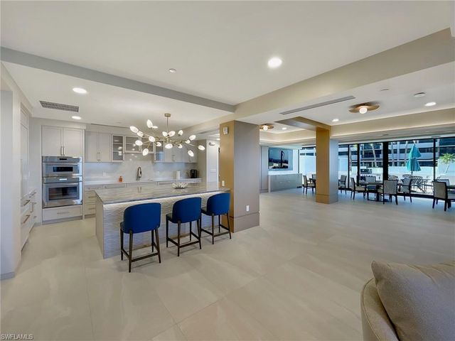 4005 Gulf Shore BLVD N 904, Naples, FL 34103